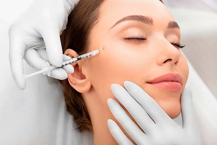 Ácido Poliláctico en Salamanca para Rejuvenecimiento Facial y Corporal realizado por Instituto Funaro